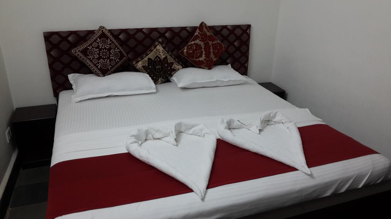 Hotel Republica Panadzsi Kültér fotó