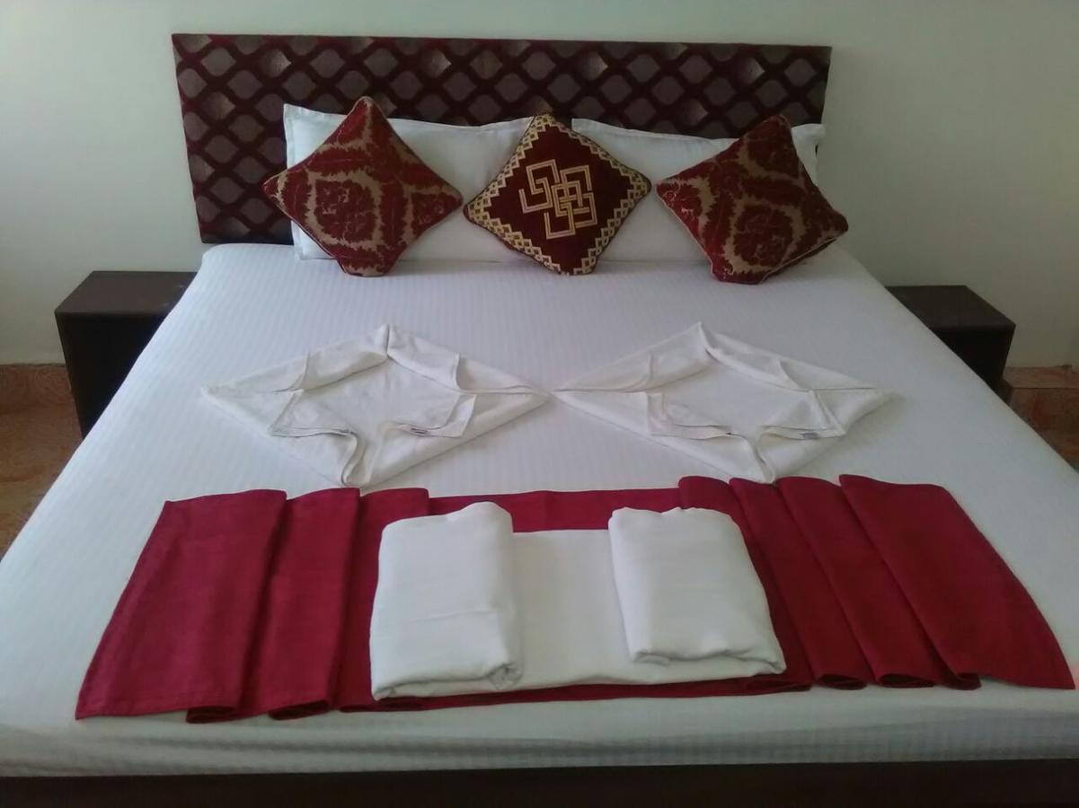 Hotel Republica Panadzsi Kültér fotó