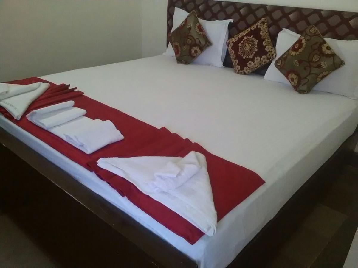 Hotel Republica Panadzsi Kültér fotó