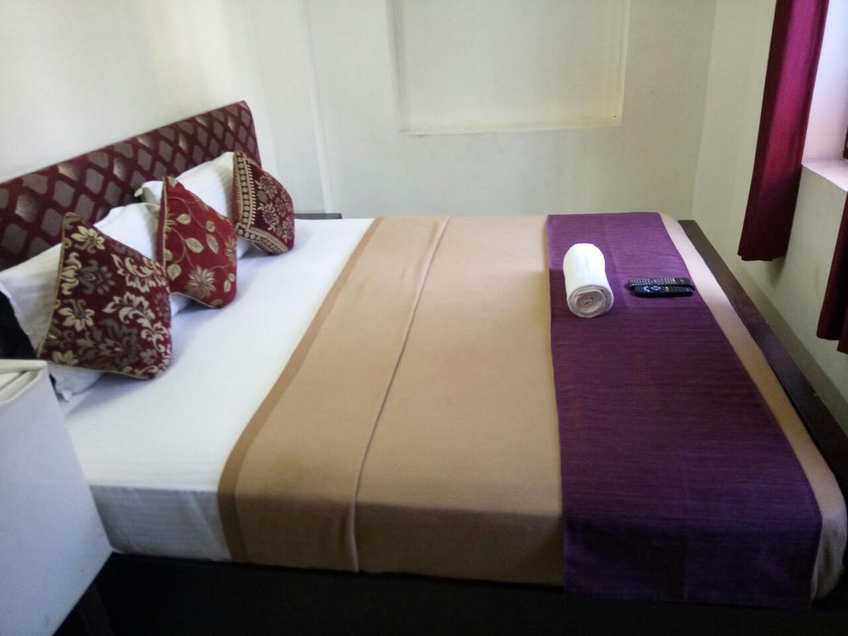 Hotel Republica Panadzsi Kültér fotó